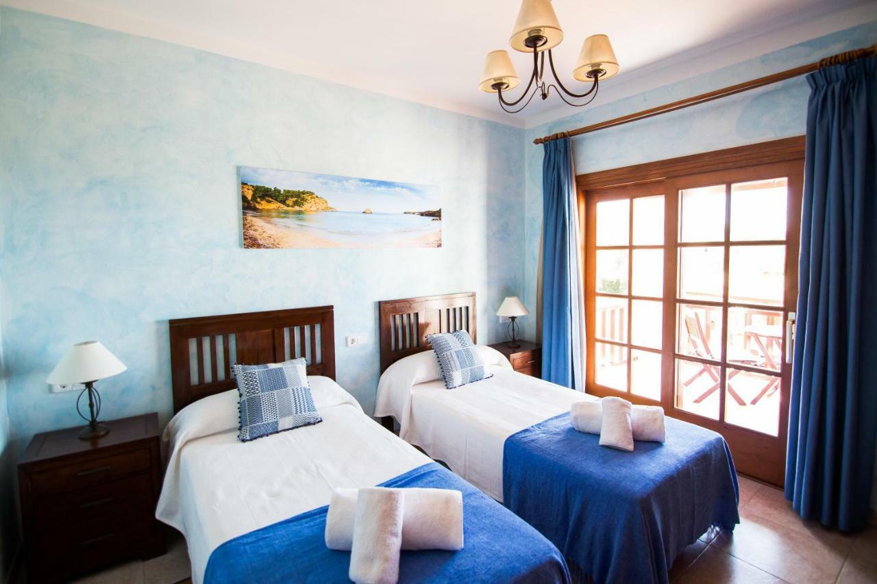 Villa Ca Na Vinya Cala Tarida  Kültér fotó