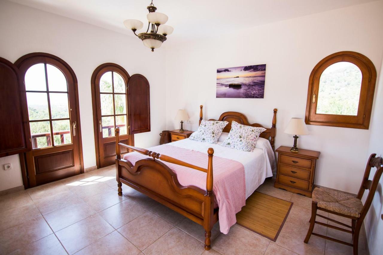 Villa Ca Na Vinya Cala Tarida  Kültér fotó