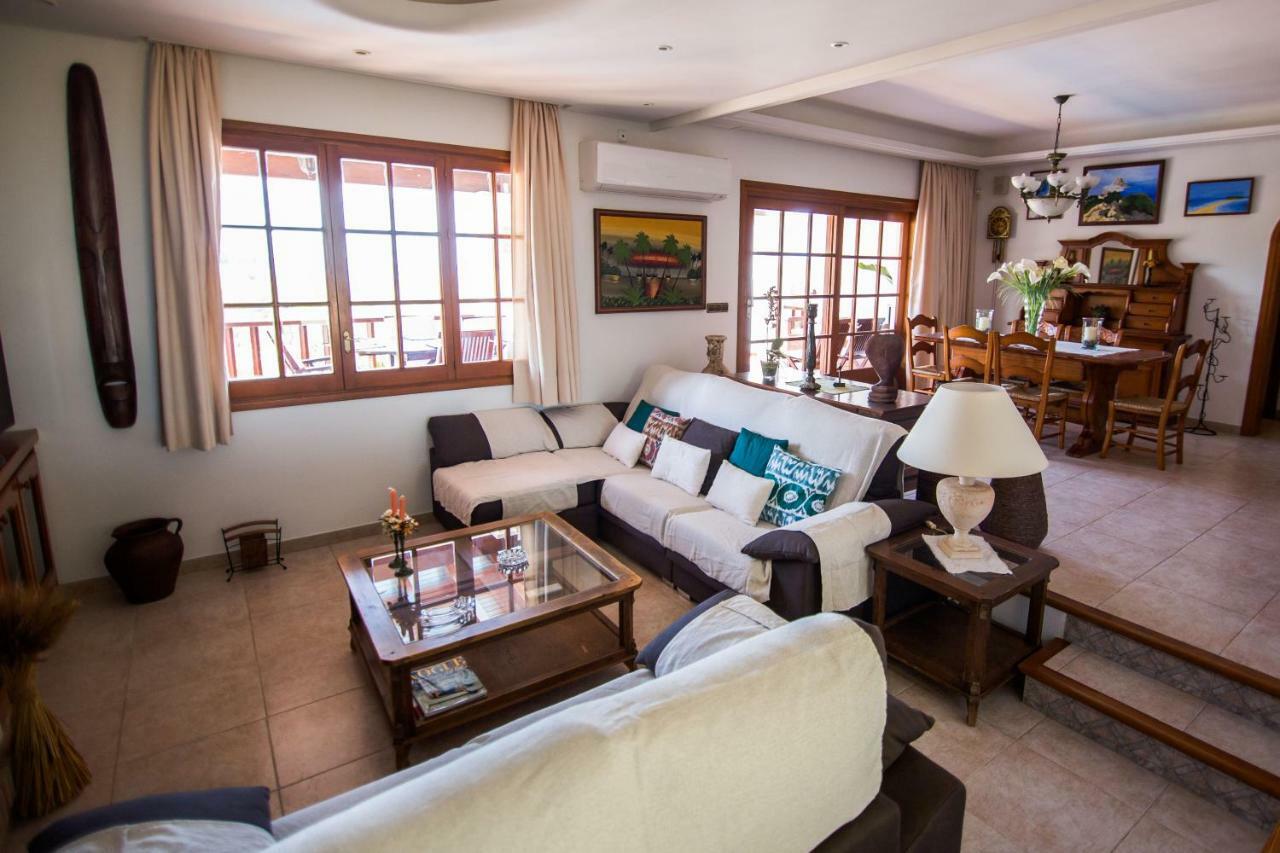 Villa Ca Na Vinya Cala Tarida  Kültér fotó